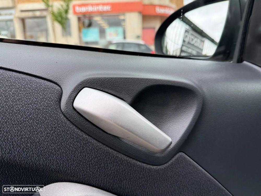 Smart ForTwo Coupé 1.0 mhd Passion 71 - 25