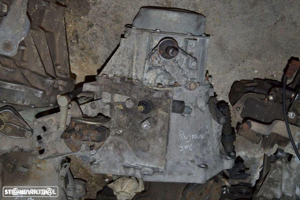 Caixa de Velocidades Peugeot 208 - 1