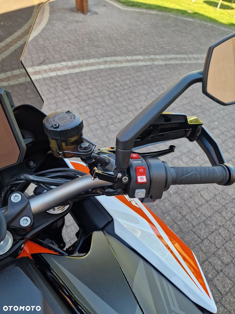 KTM Super Duke - 25