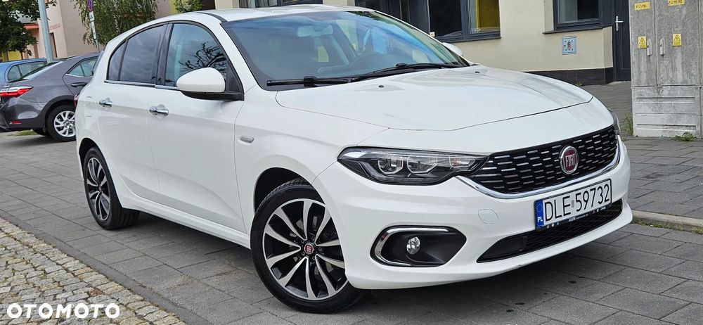 Fiat Tipo 1.6 MultiJet Lounge - 22