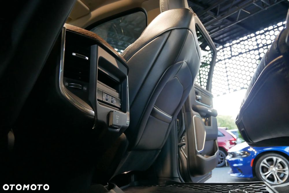 RAM 1500 Crew Cab Laramie - 22