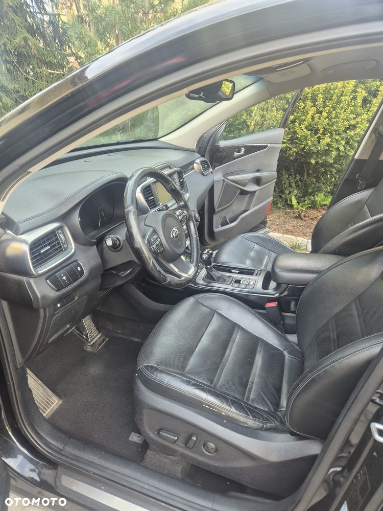 Kia Sorento - 10