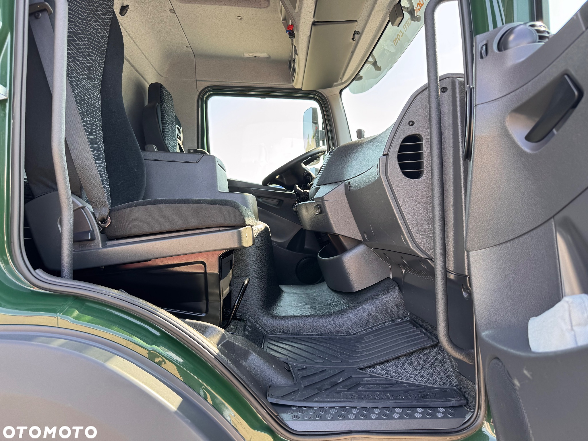 Mercedes-Benz ATEGO - 31