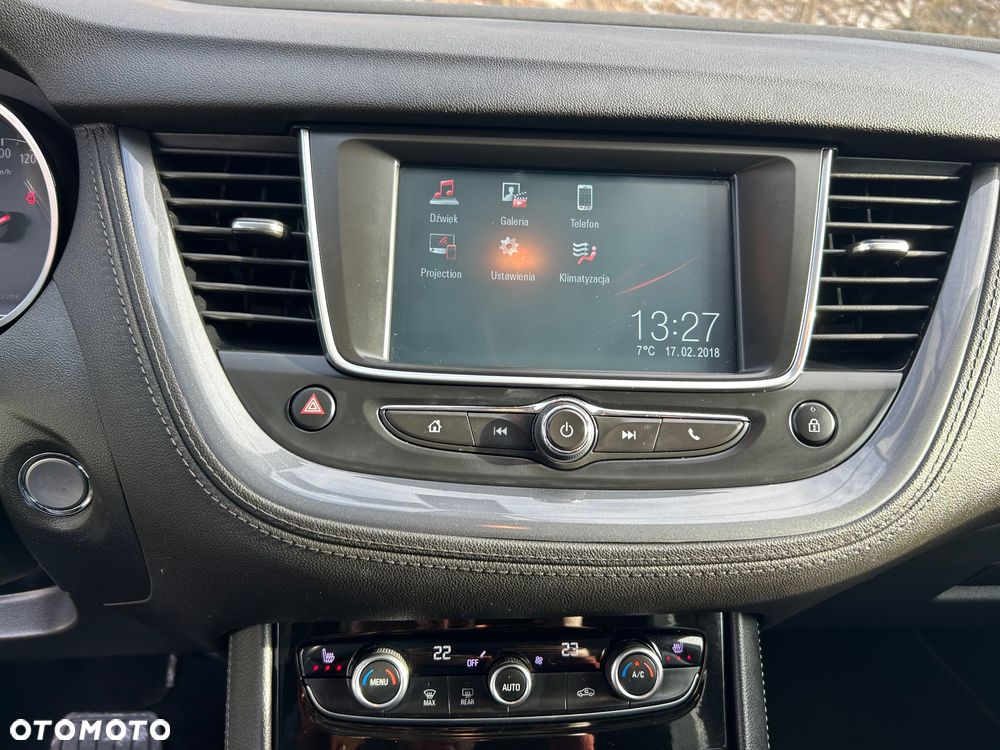 Opel Grandland X 1.5 D Start/Stop Automatik Design Line - 19