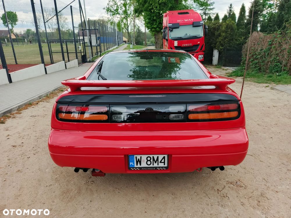 Nissan 300 ZX - 6