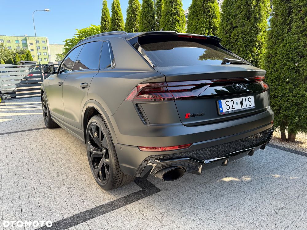 Audi RS Q8 - 5
