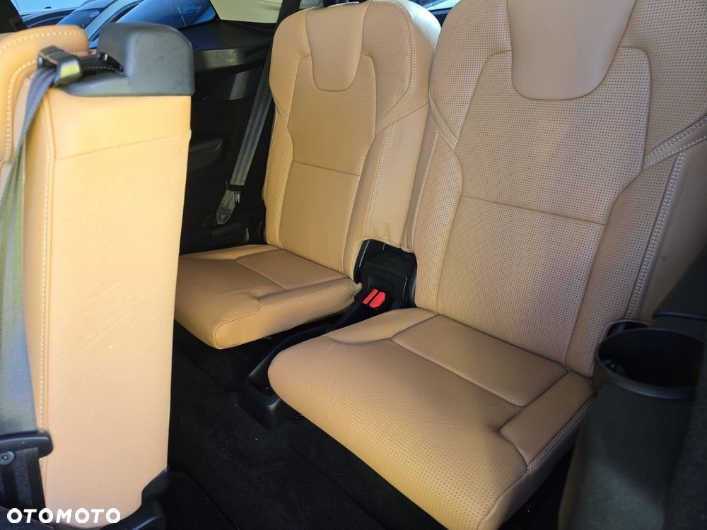 Volvo XC 90 T8 AWD Recharge Geartronic Inscription Edition - 9
