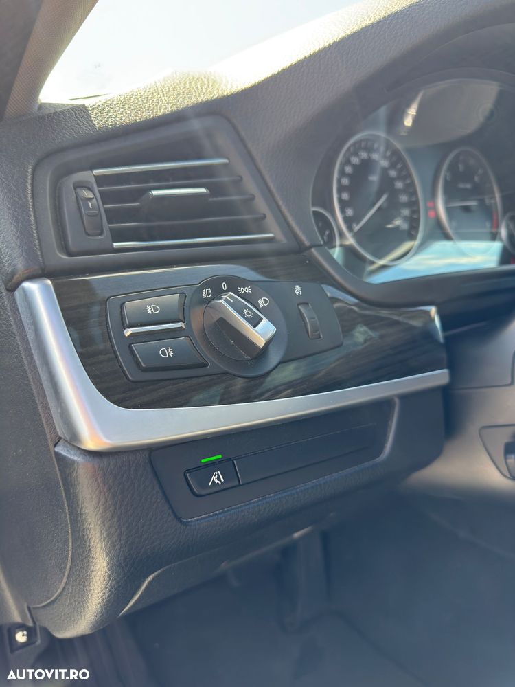 BMW Seria 5 520d BluePerformance Aut. - 10