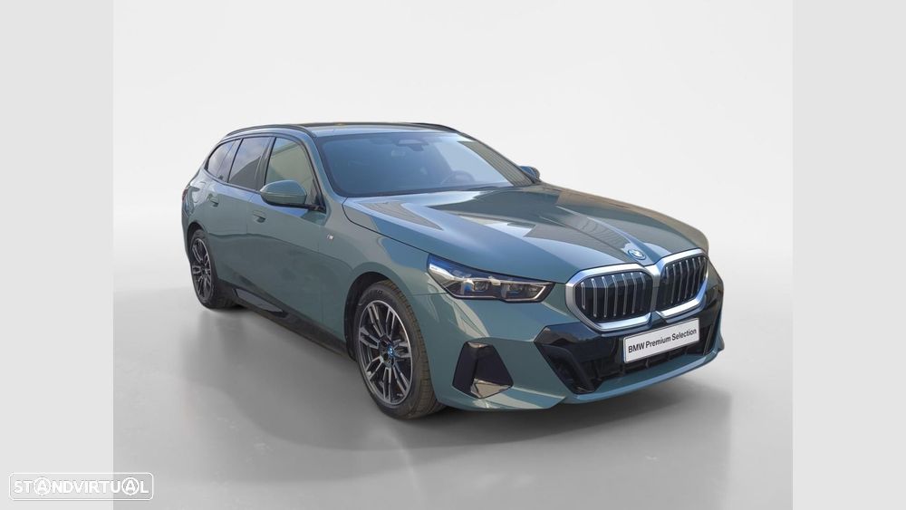 BMW 530 e Pack Desportivo M - 4