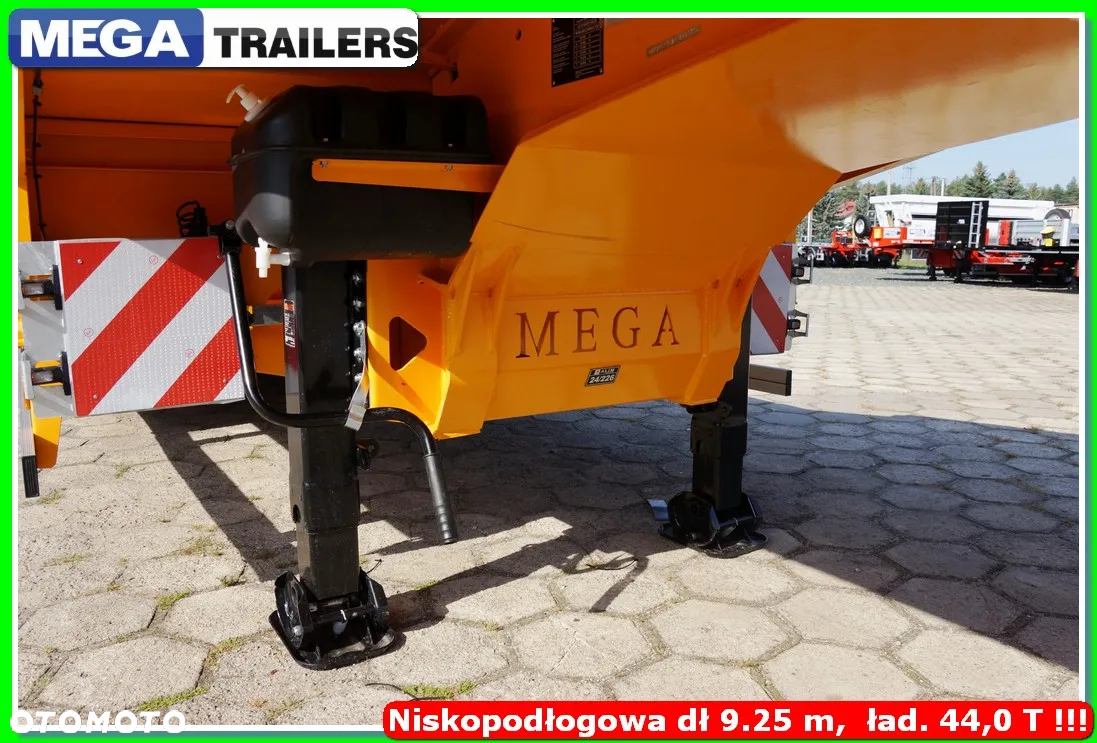 Mega Niska podłoga, DMC 54 T, oś skrętna, najazdy HYDRULICZNE 4,0 M !!! - 19