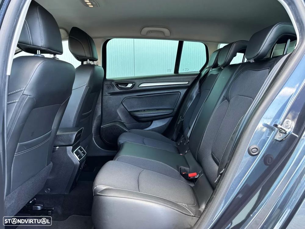 Renault Mégane Sport Tourer 1.5 Blue dCi Intens - 16