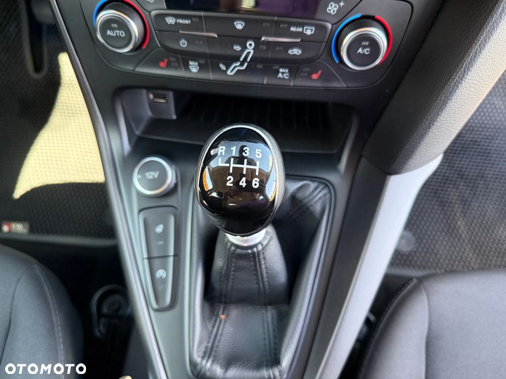 Ford Focus - 7