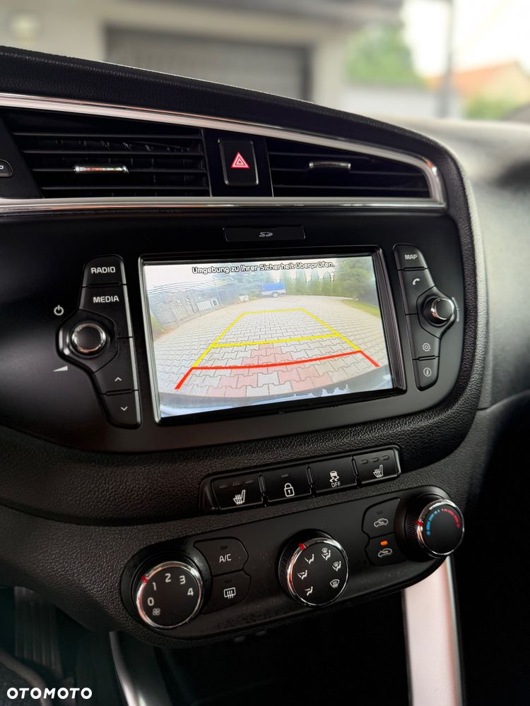 Kia Ceed 1.4 CVVT Vision - 10