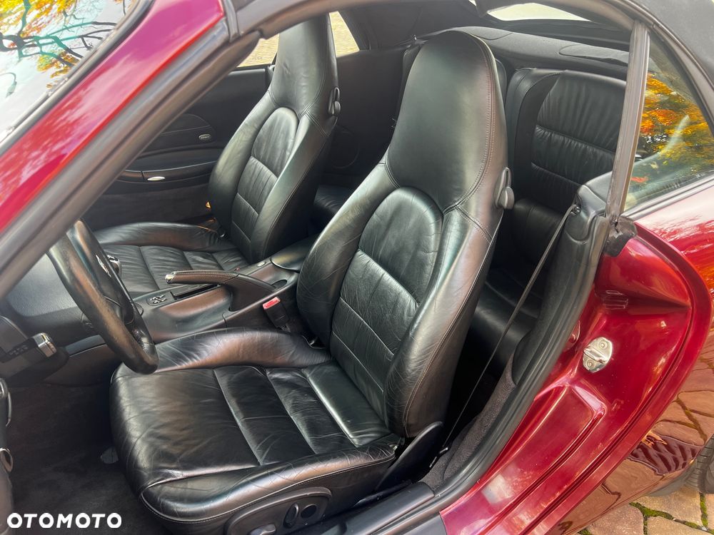 Porsche 911 Carrera 4 Cabrio - 17