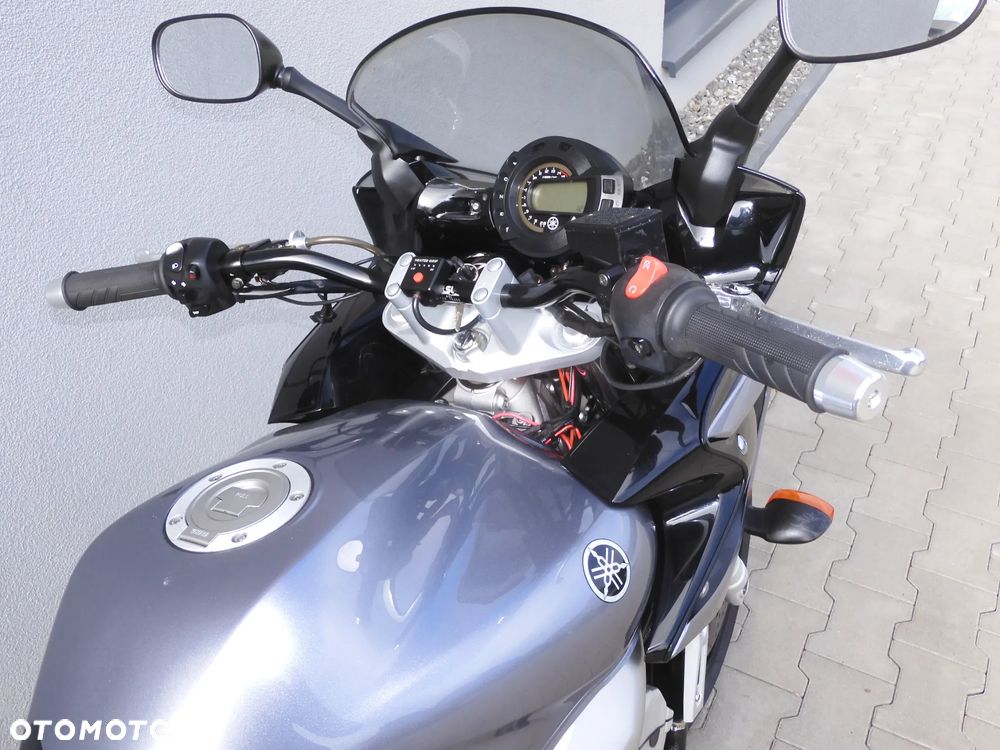 Yamaha FZ6 - 9
