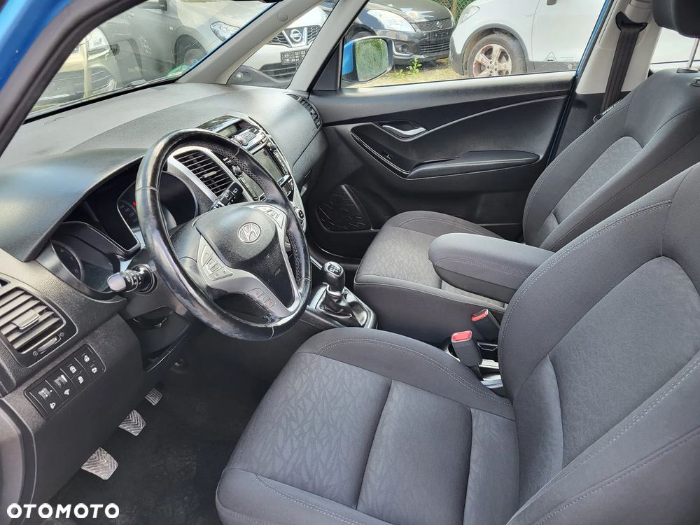 Hyundai ix20 1.6 blue YES Silver - 12