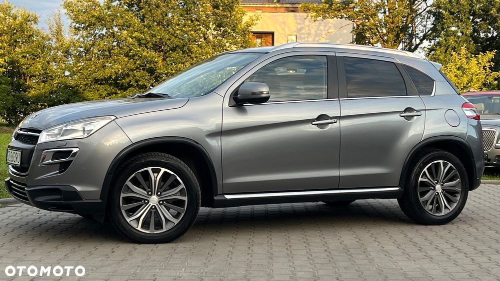 Peugeot 4008 - 3