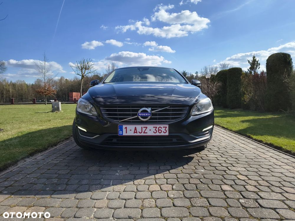 Volvo V60 D2 Kinetic - 8