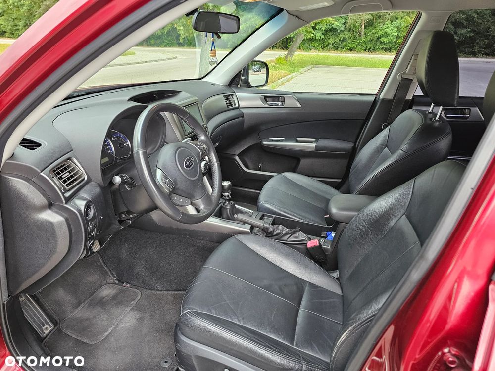 Subaru Forester 2.0D XE 000 Euro5 - 6