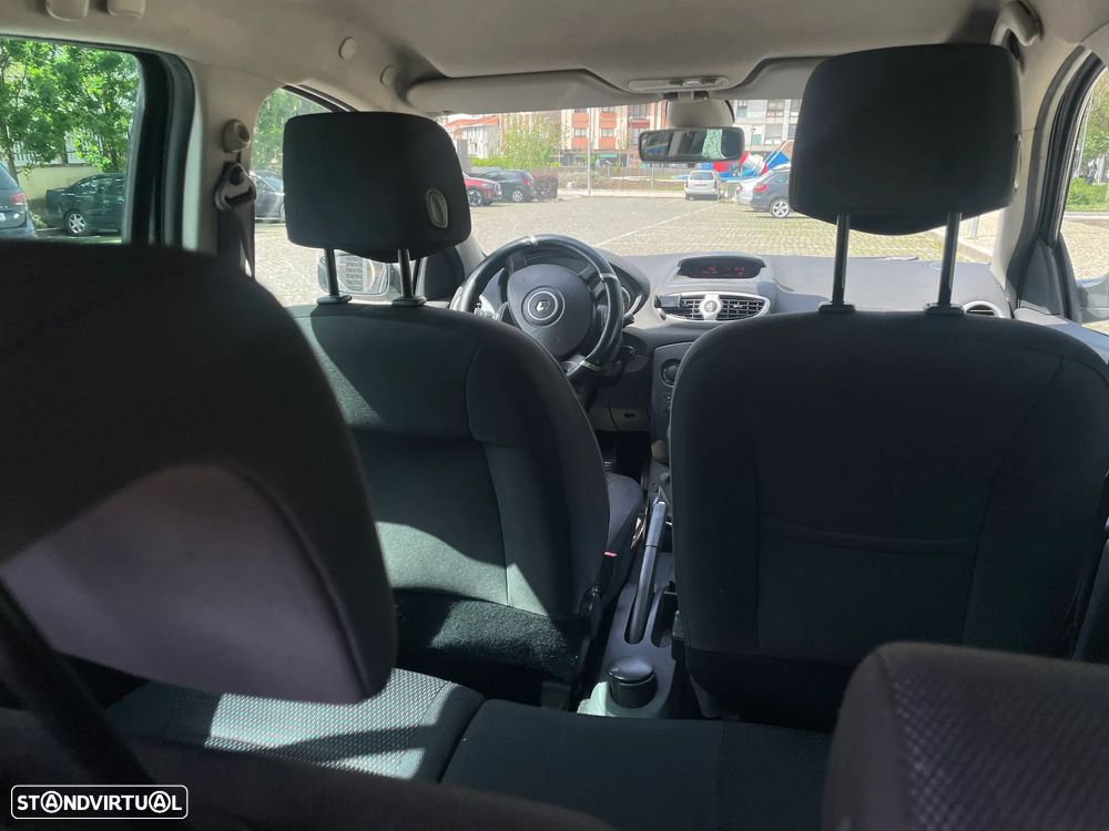 Renault Clio Break 1.5 dCi Dynamique - 14