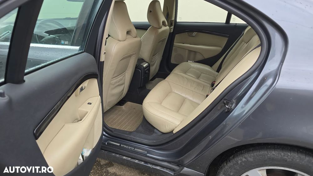 Volvo S80 - 6