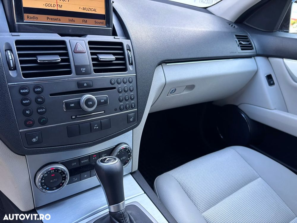 Mercedes-Benz C 250 CGI Automatik BlueEFFICIENCY Avantgarde - 25