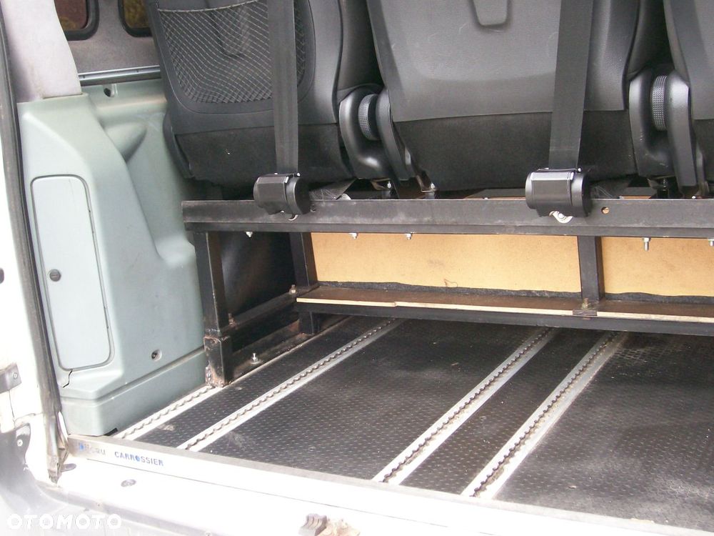 Ford Transit - 11