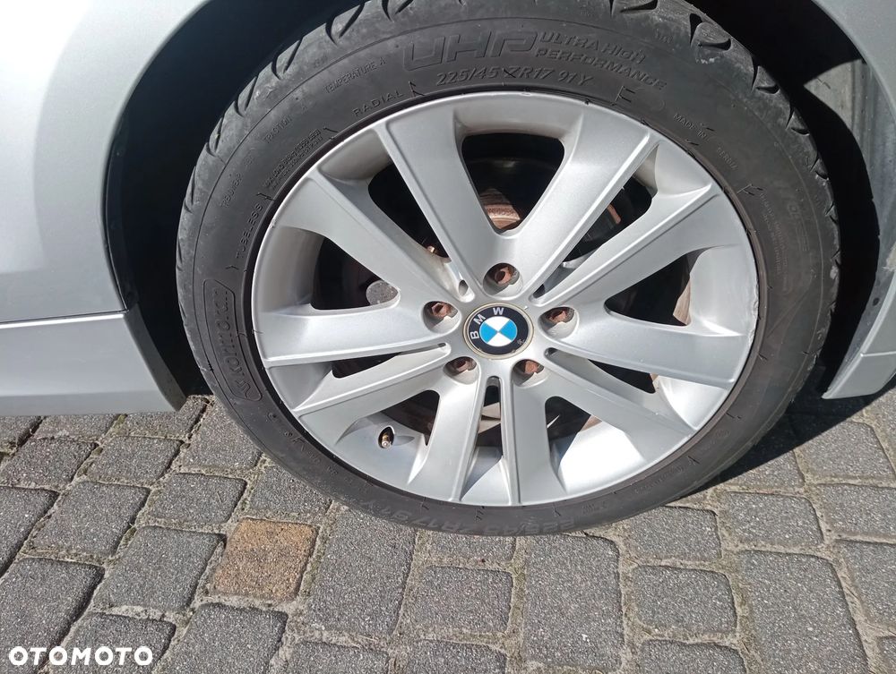 BMW Seria 1 - 19