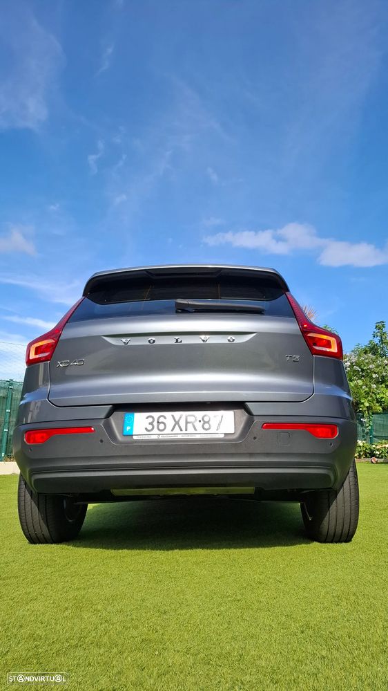Volvo XC 40 1.5 T3 Tech Edition - 4
