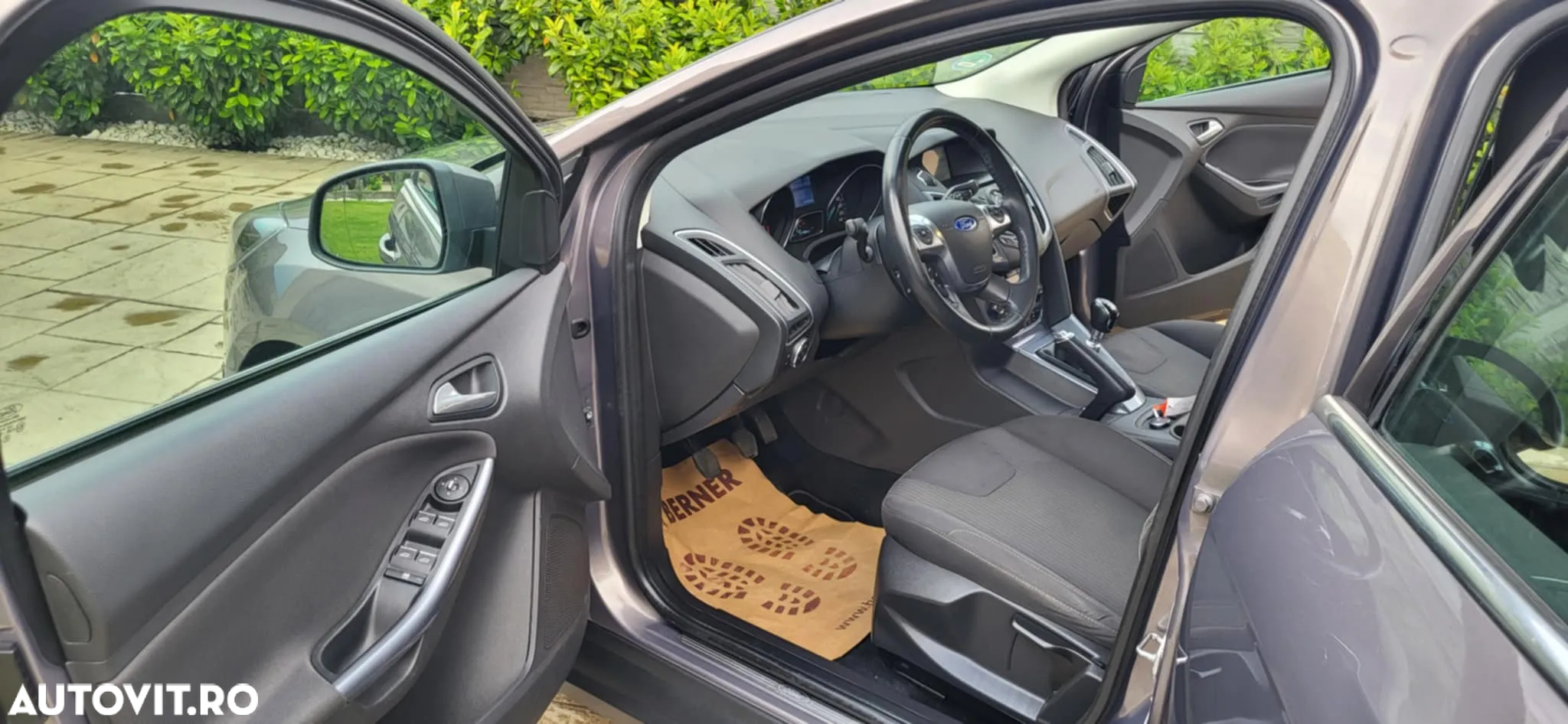 Ford Focus - 14