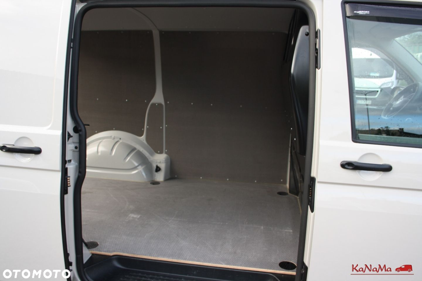 Volkswagen Transporter - 14
