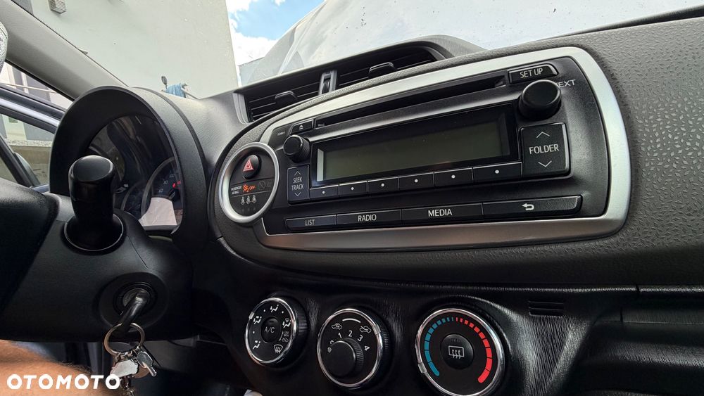 Toyota Yaris 1.33 Active - 15