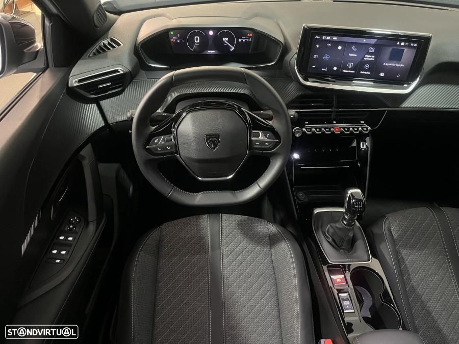 Peugeot 2008 1.2 PureTech Allure Pack - 25