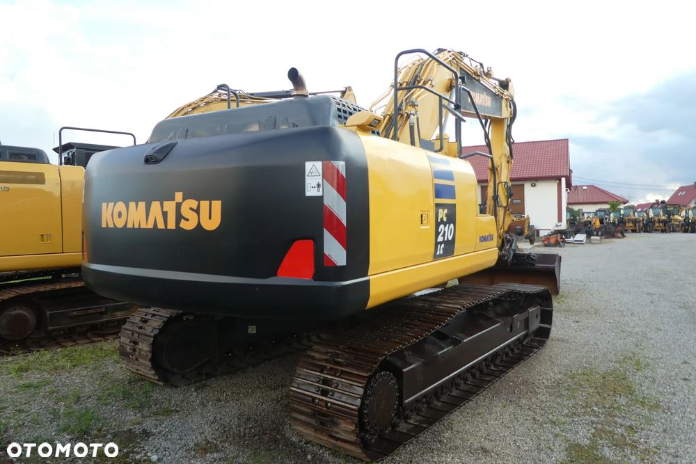 Komatsu PC 210LC-10 - 4