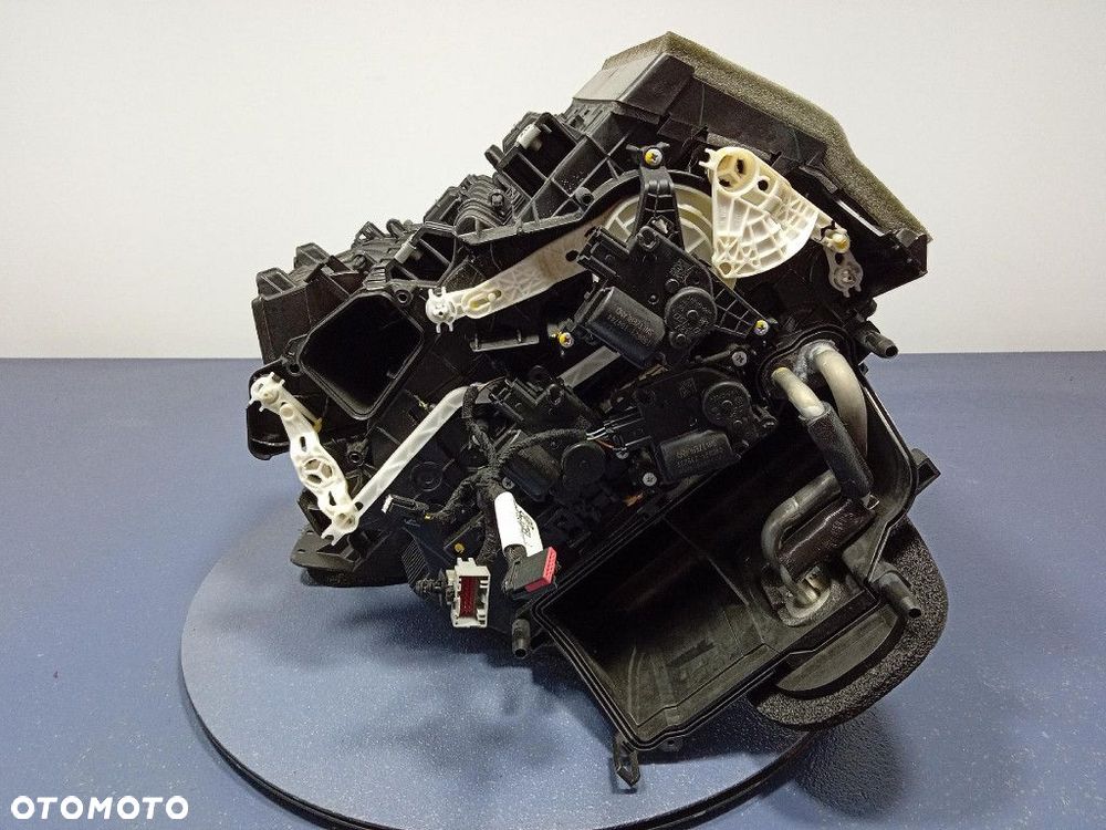 FORD MUSTANG MACH-E NAGRZEWNICA - 2