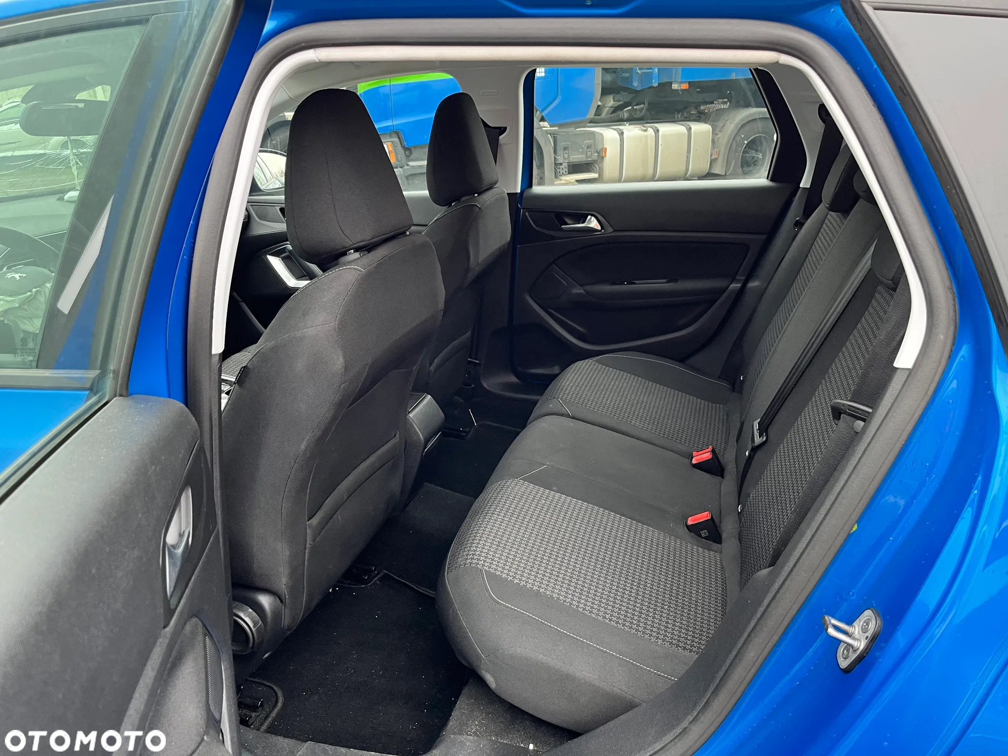 Peugeot 308 SW 1.5 BlueHDi Allure Pack S&S EAT8 - 11