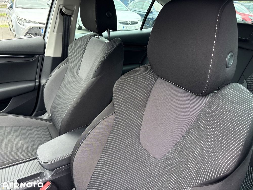 Skoda Octavia 1.5 TSI ACT Ambition - 11