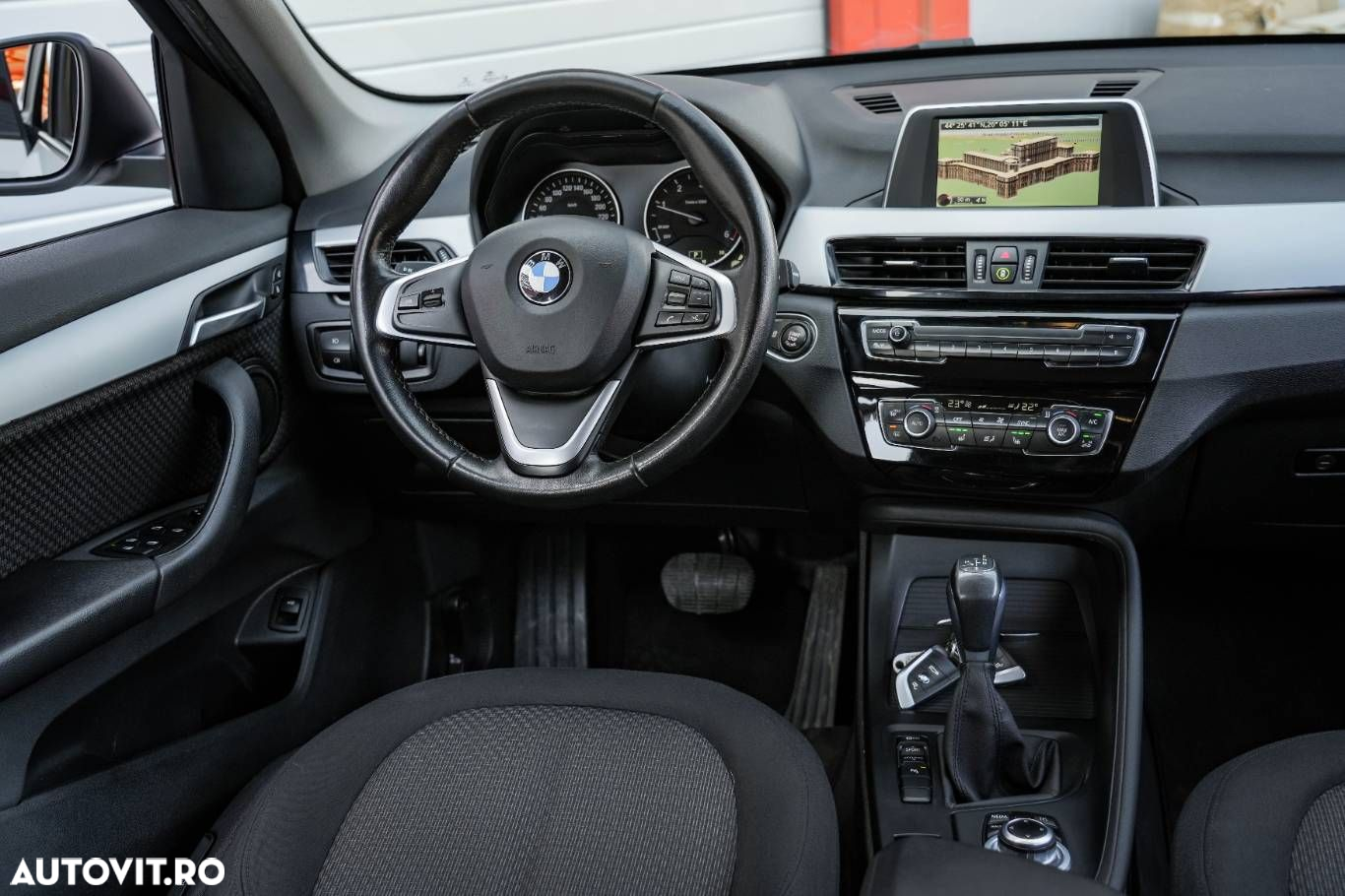 BMW X1 - 16