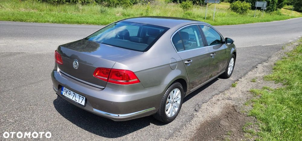 Volkswagen Passat 2.0 TDI DPF Comfortline - 5