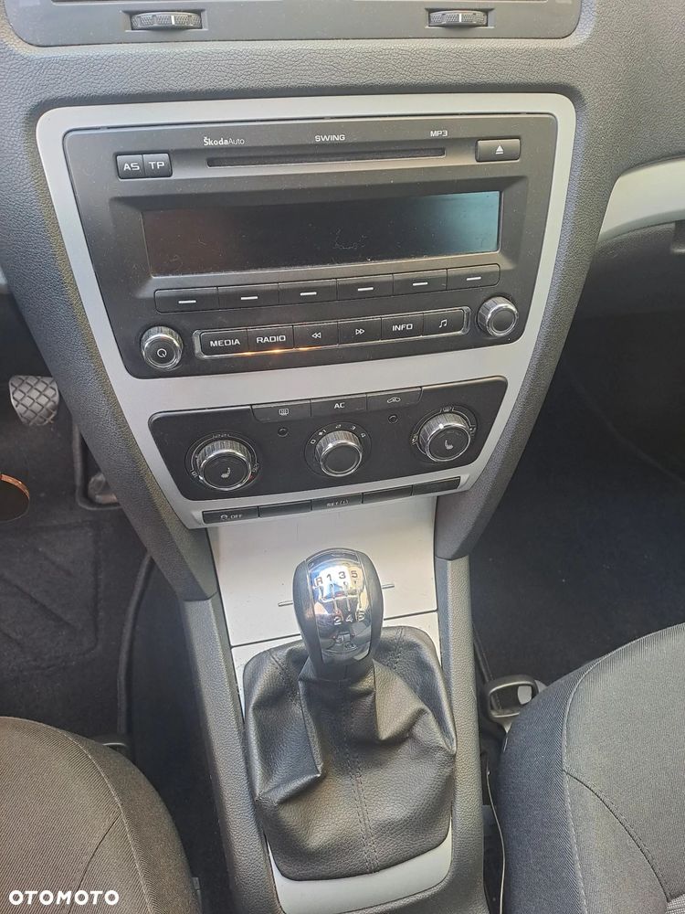 Skoda Octavia 1.8 TSI IMPULS EDITION - 22