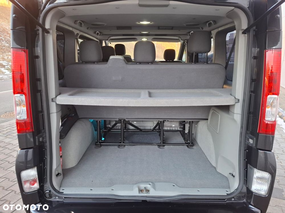 Opel Vivaro L1H1 Easytronic Tour Cosmo - 35