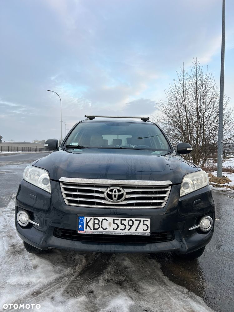 Toyota RAV4 - 4