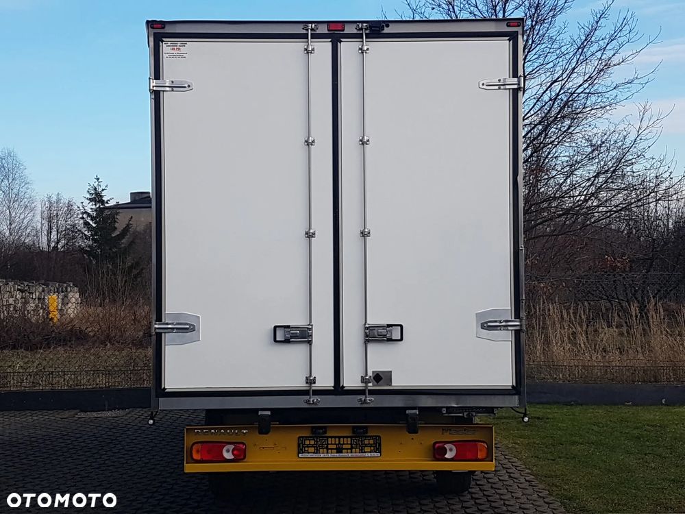 Renault MASTER KONTENER 8EP 4,23x2,25x2,25 KLIMA MANUAL KRAJOWY 6-BIEGÓW - 16