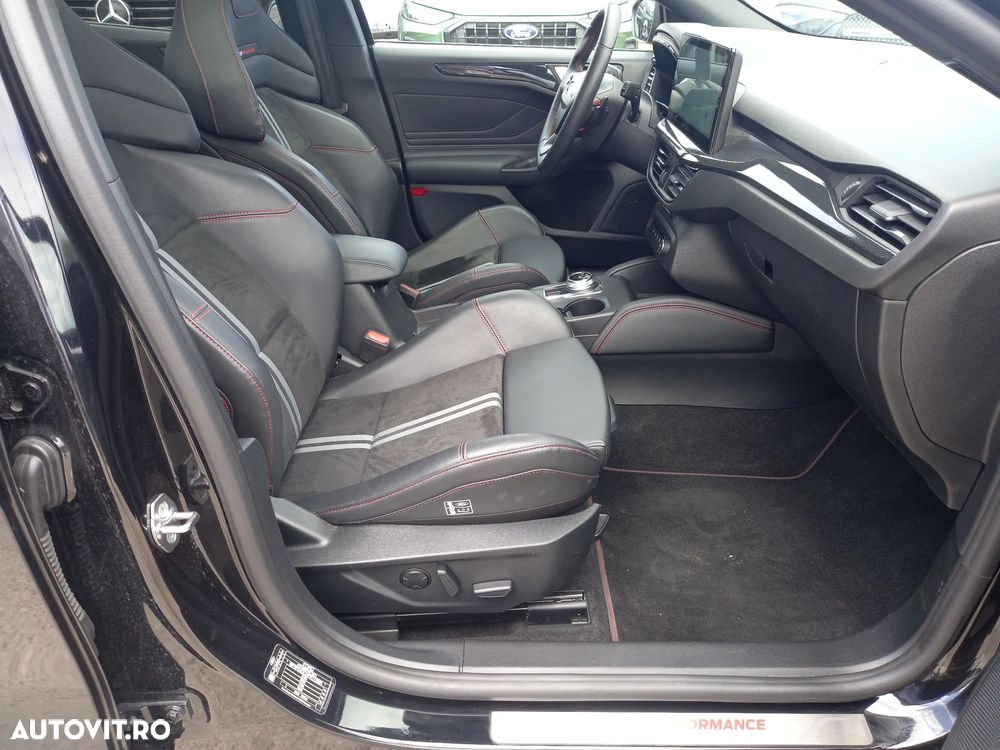 Ford Focus - 15