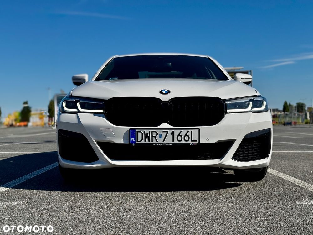 BMW Seria 5 520d M Sport - 26