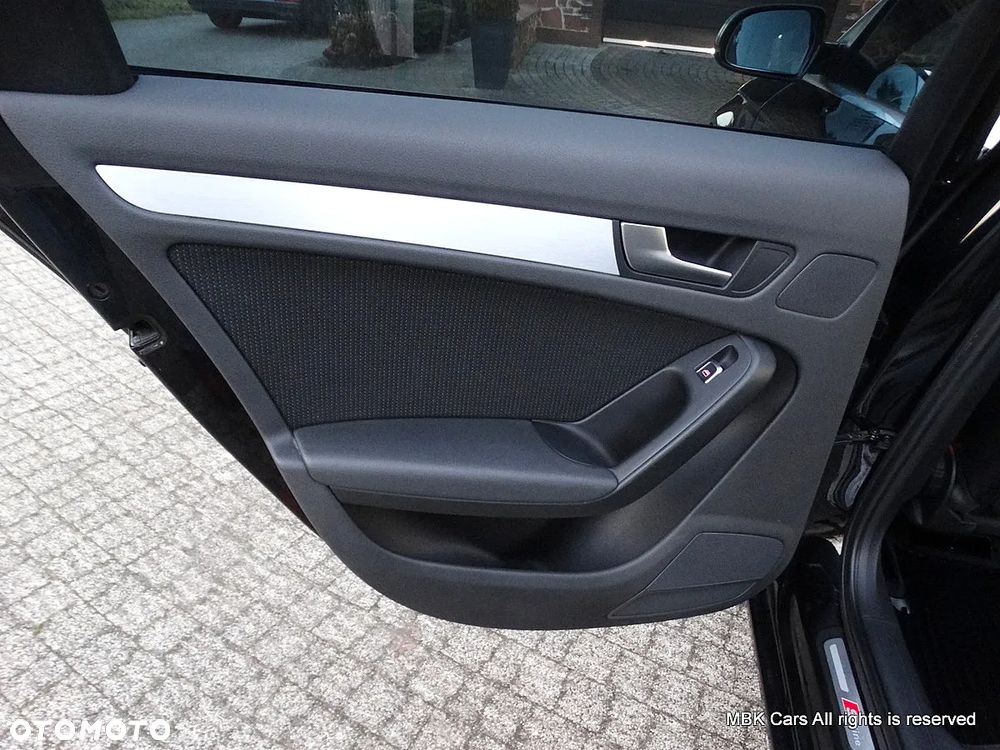 Audi A4 Limousine 2.0 TDI DPF S line Sportpaket - 29