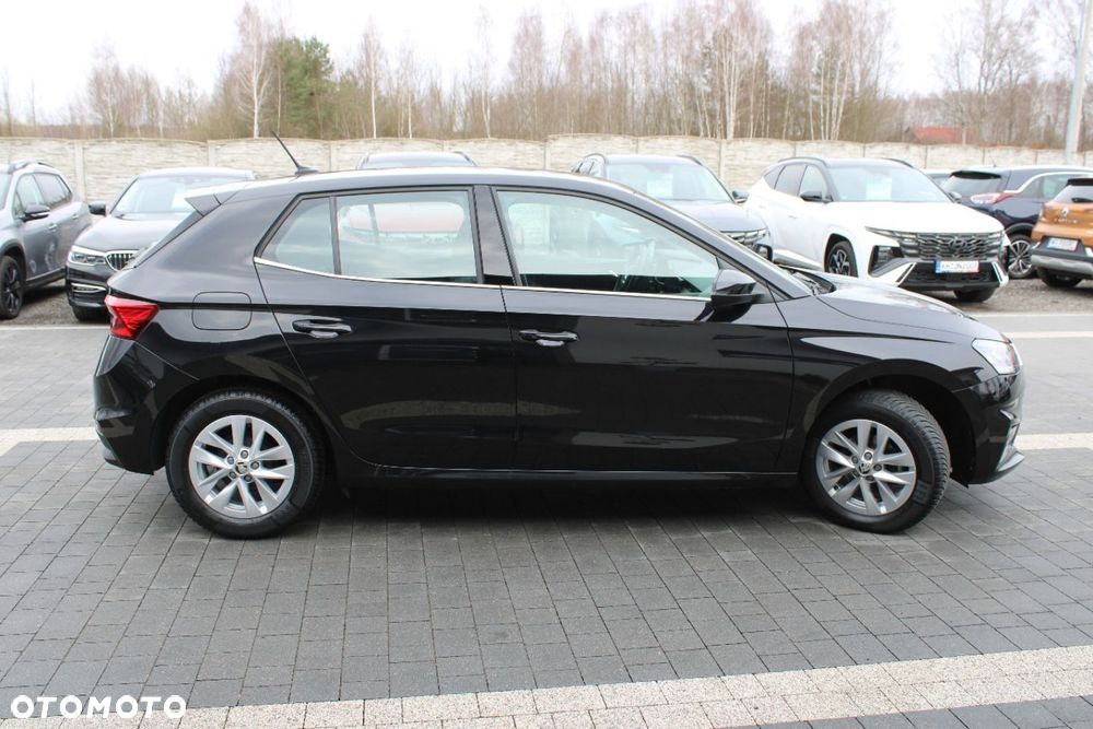 Skoda Fabia - 8