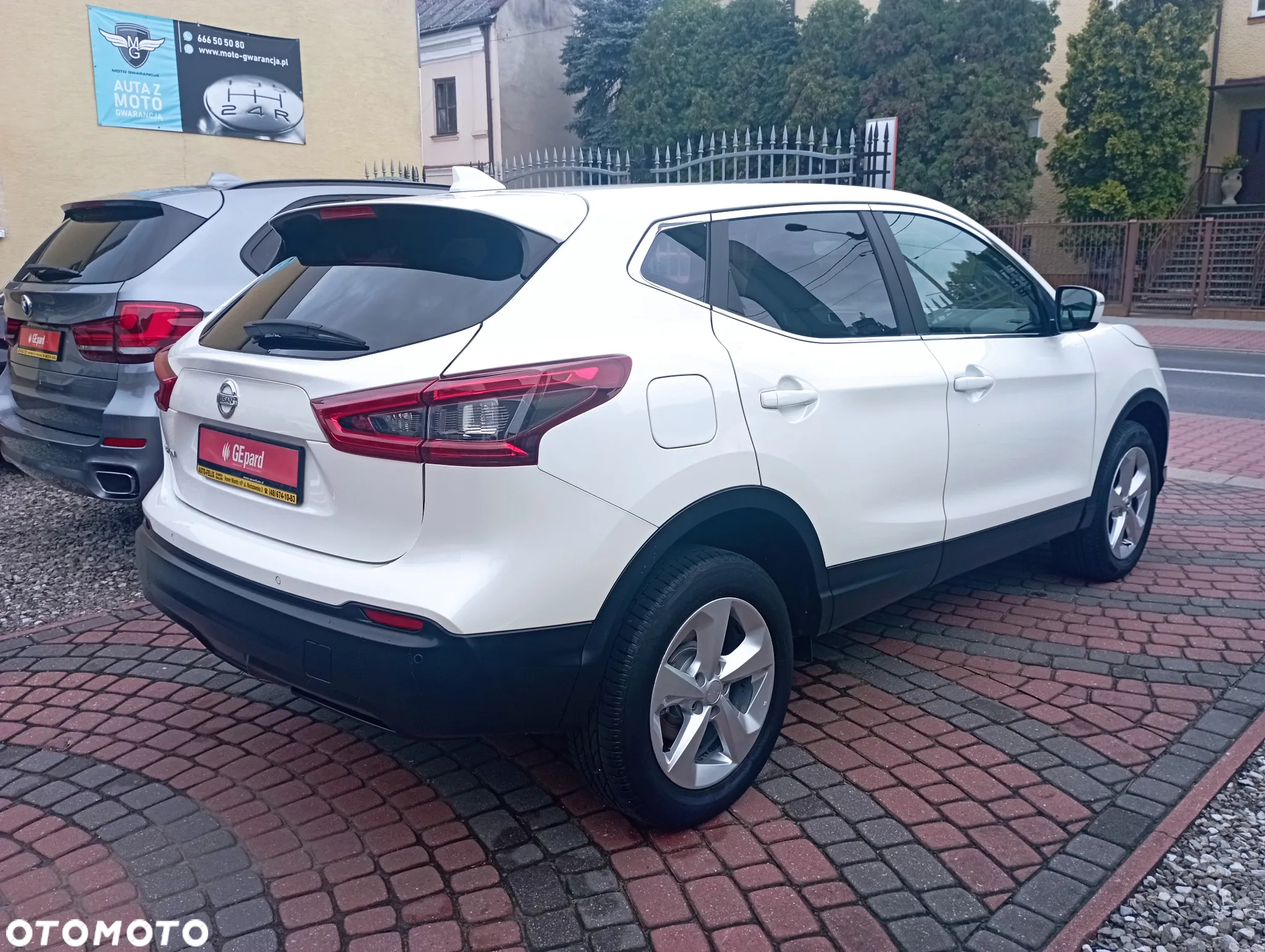 Nissan Qashqai 1.3 DIG-T Acenta EU6d - 4