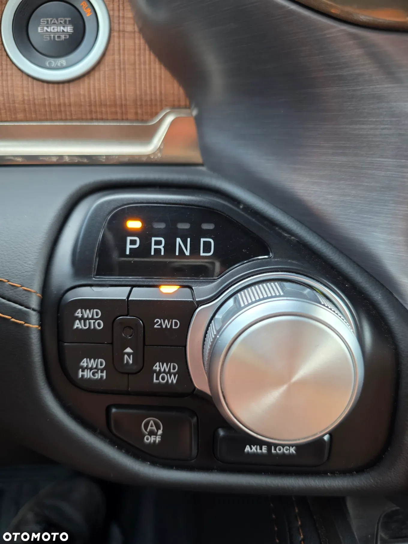 RAM 1500 - 14