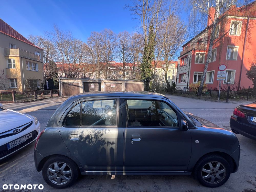 Daihatsu Trevis 1.0 - 12